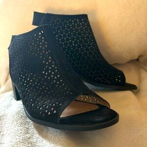 🇺🇸American Eagles Black Open Toe Shoe